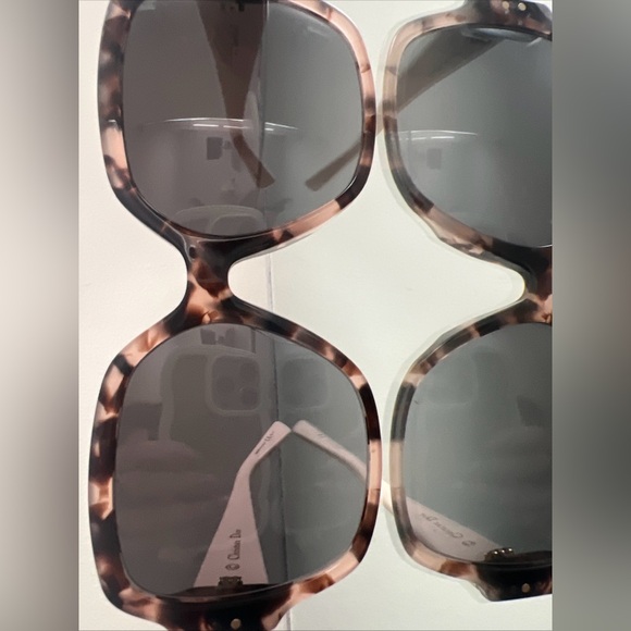 Lady Dior Studs Square Sunglasses In Havana/light Pink - Picture 10 of 14